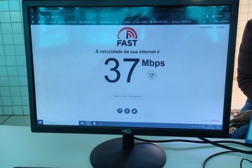 Manutenção de Computadores - Escola municipal José Eduardo Mendonça( Rural)